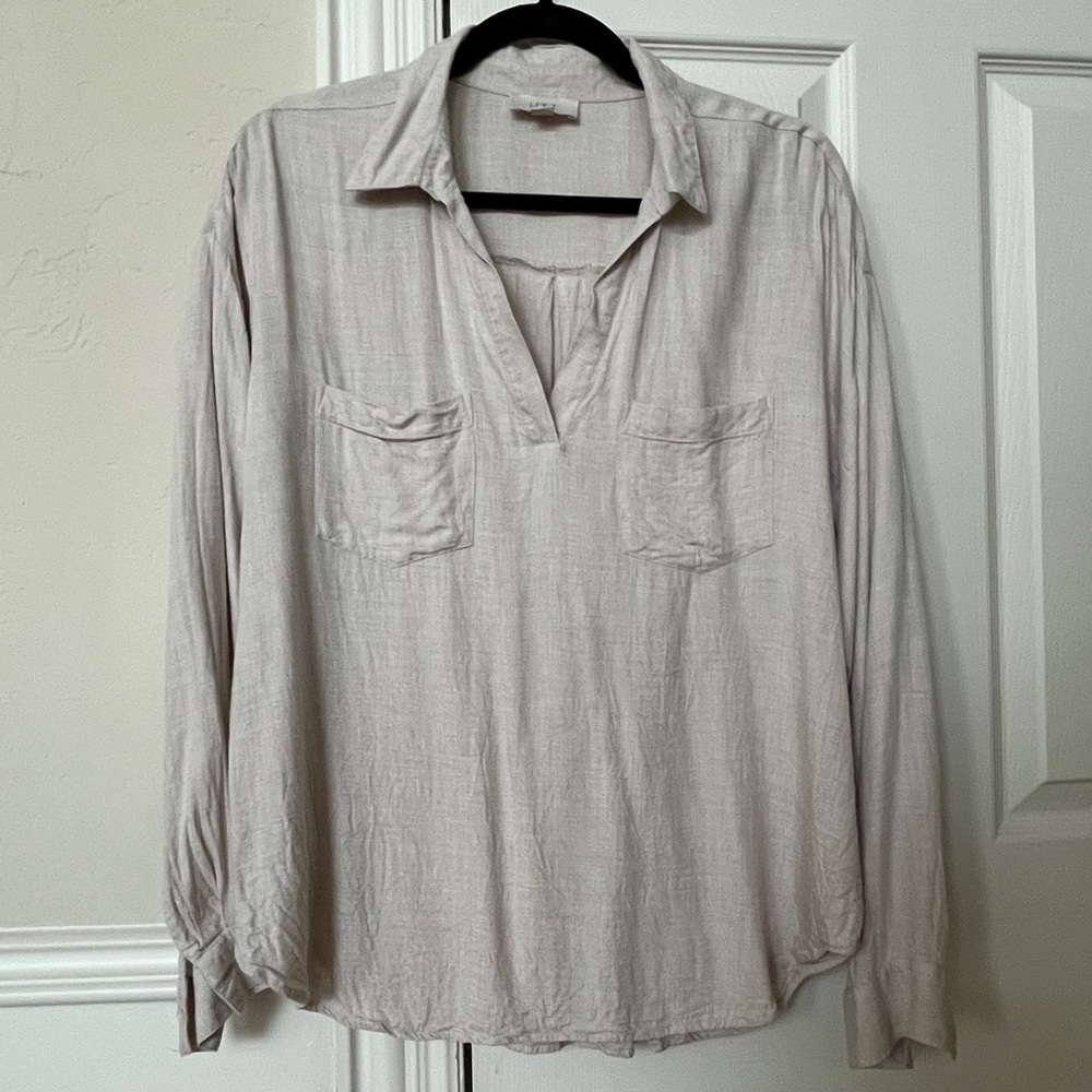 LOFT long sleeve V neck blouse